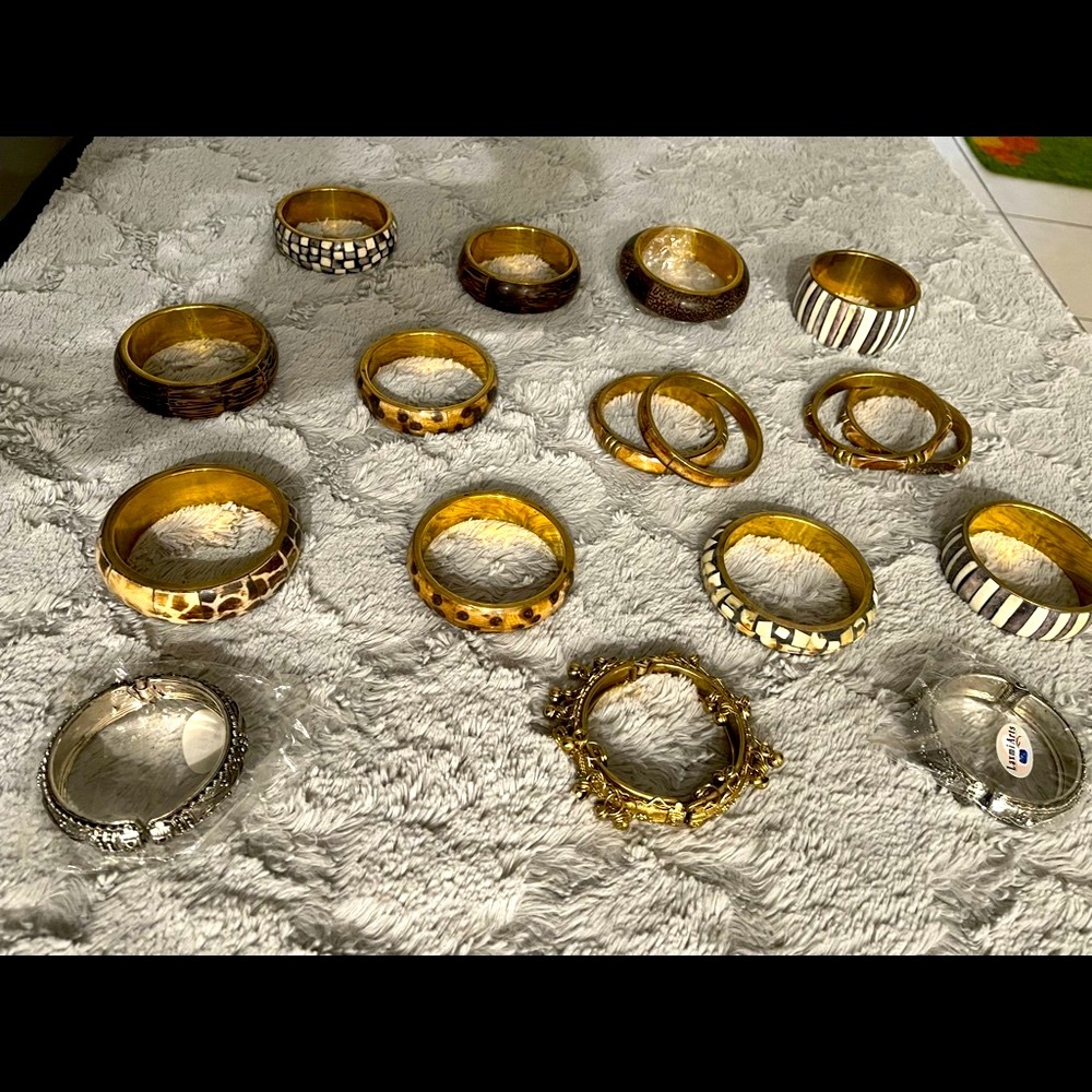 Best quality amazing bracelets